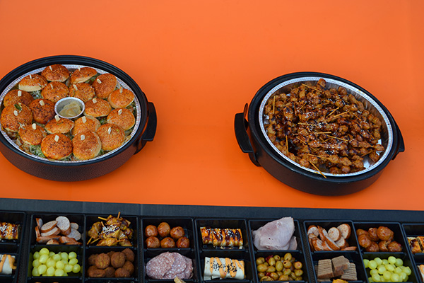 Hapjes buffet   #6 -  √incl 4 warme hapjespannen,√ veel burgers en √hapjes √ incl plateau's - Afbeelding 6